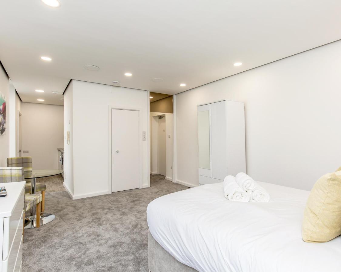 Refurbished Studio Next To The Royal Mile Apartment Edinburgh Ngoại thất bức ảnh